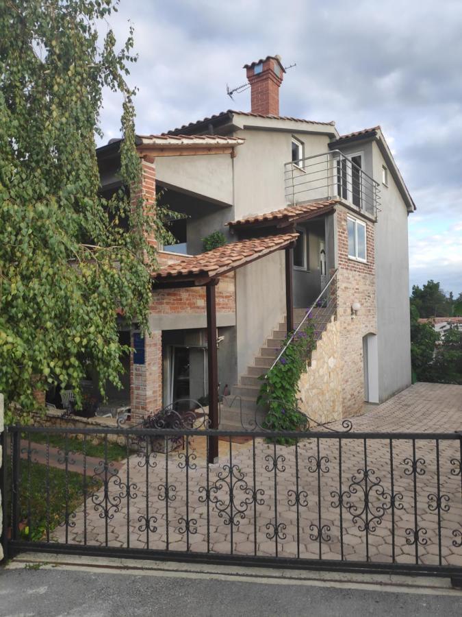Apartmani Memic 100 M Do Plaze, Apartments Memic Only 100M From Beach Poreč Exterior foto