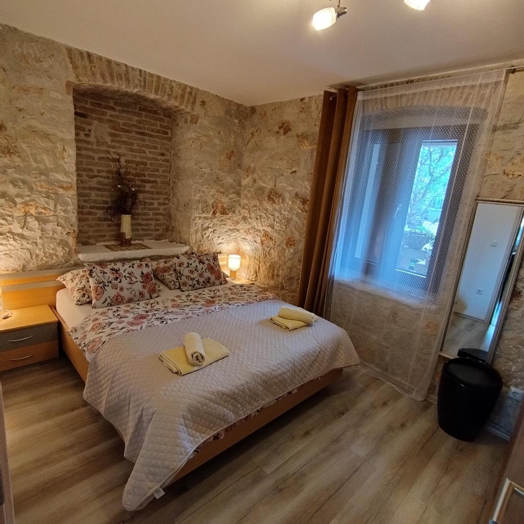 Apartmani Memic 100 M Do Plaze, Apartments Memic Only 100M From Beach Poreč Exterior foto