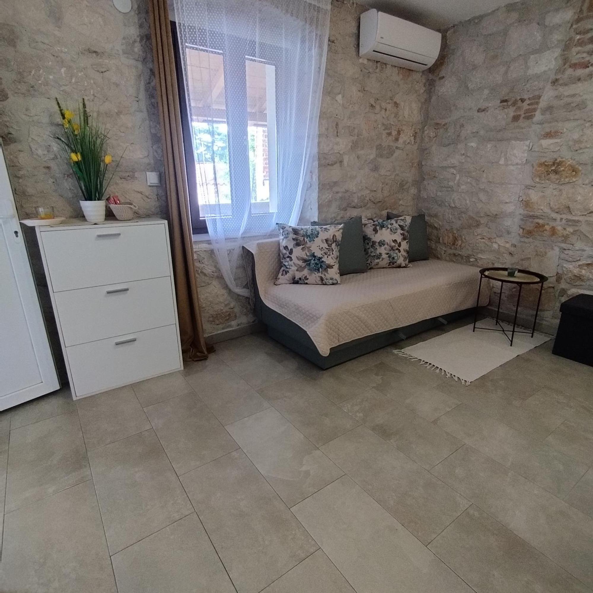 Apartmani Memic 100 M Do Plaze, Apartments Memic Only 100M From Beach Poreč Exterior foto