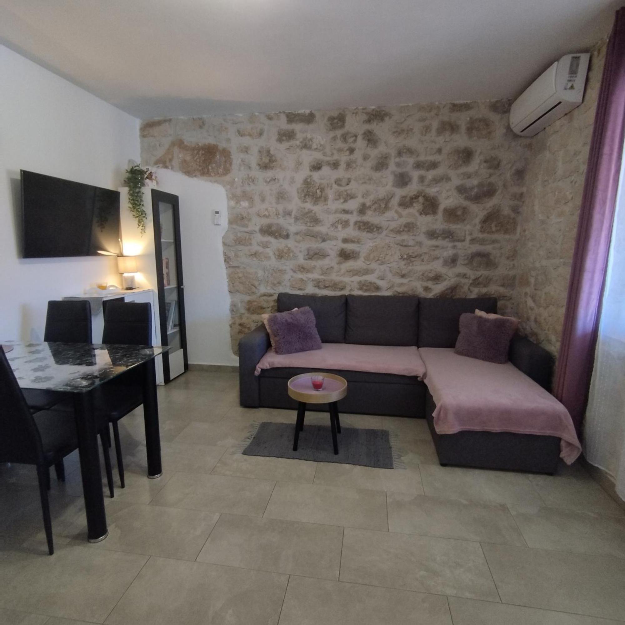 Apartmani Memic 100 M Do Plaze, Apartments Memic Only 100M From Beach Poreč Exterior foto