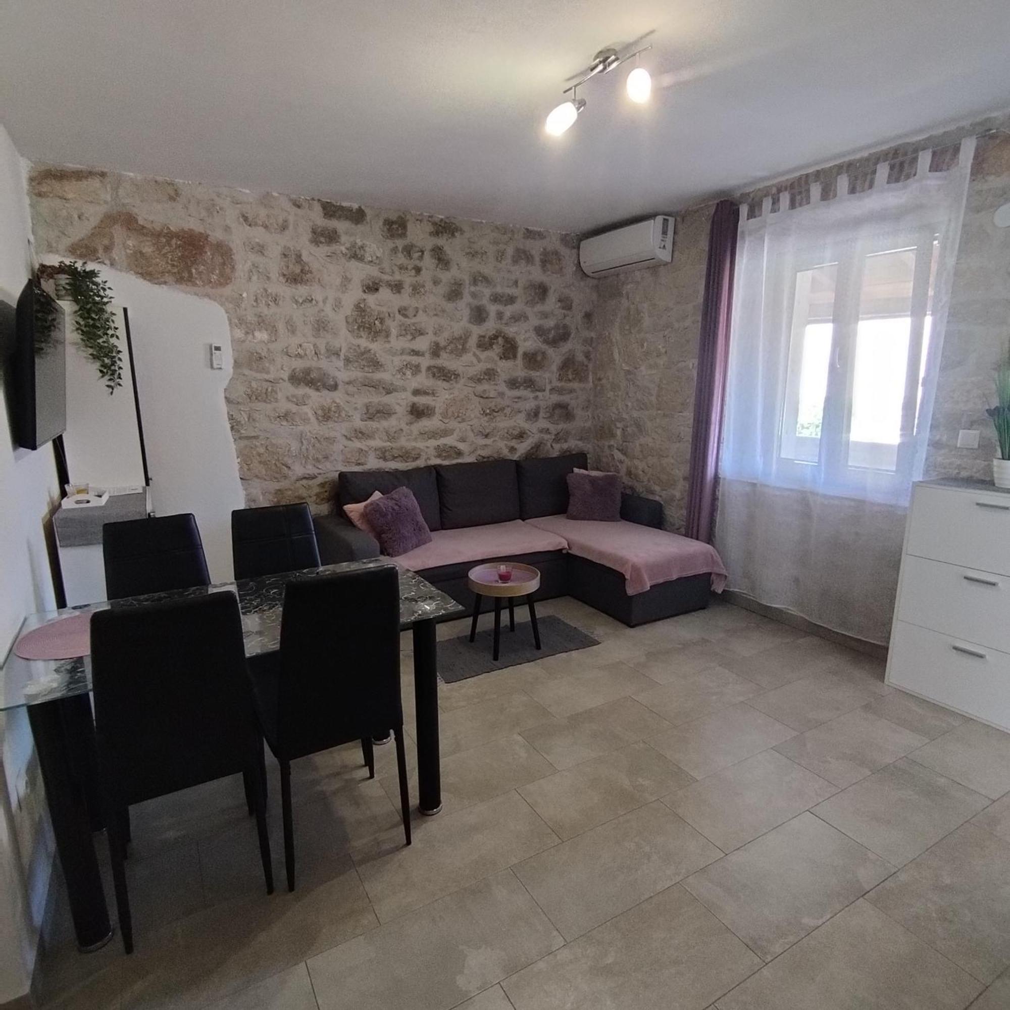 Apartmani Memic 100 M Do Plaze, Apartments Memic Only 100M From Beach Poreč Exterior foto